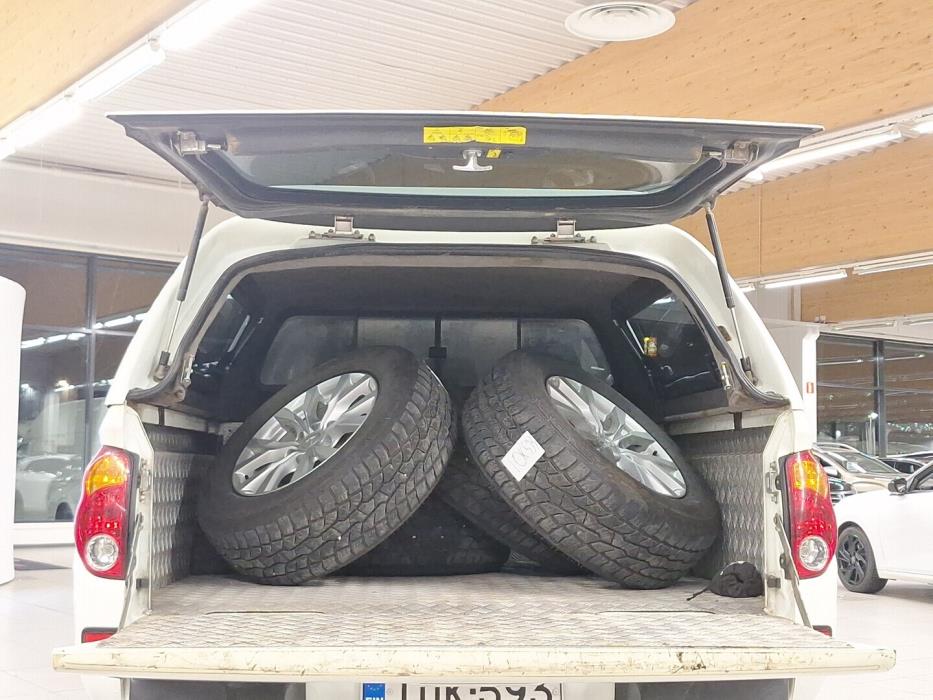 MITSUBISHI L200 2014