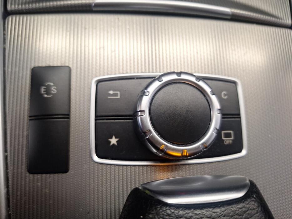 MERCEDES-BENZ E 2015