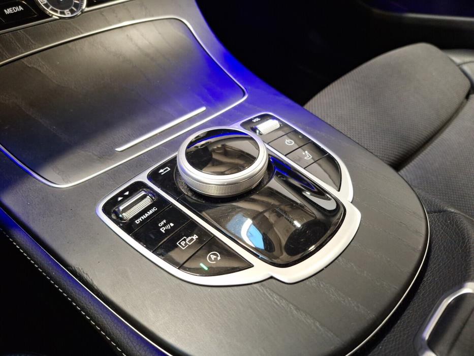 MERCEDES-BENZ E 2018