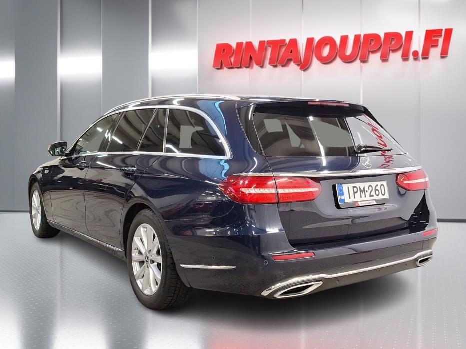 MERCEDES-BENZ E 2018