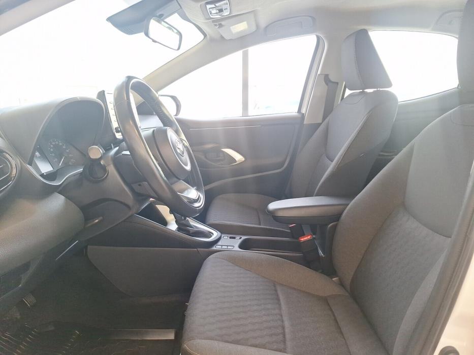 TOYOTA Yaris 2022