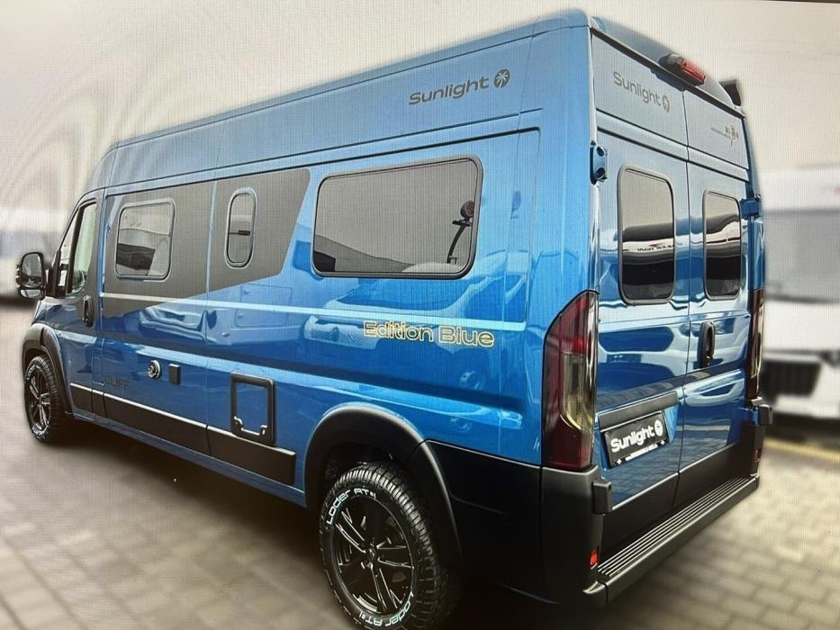 SUNLIGHT ADVENTURE CLIFF 600 EDITION BLUE 2025