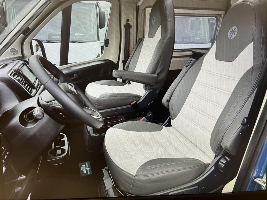 SUNLIGHT ADVENTURE CLIFF 600 EDITION BLUE 2025