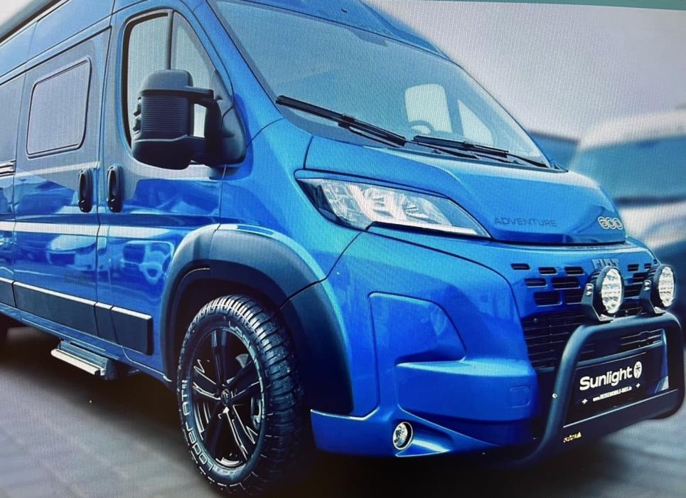 SUNLIGHT ADVENTURE CLIFF 600 EDITION BLUE 2025