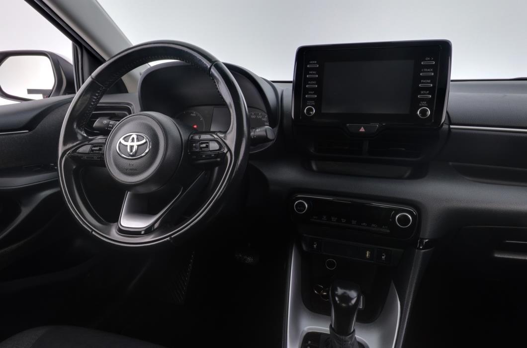 TOYOTA Yaris 2020