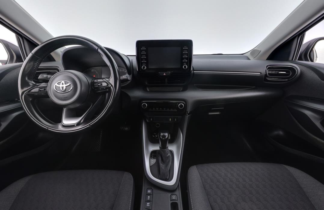 TOYOTA Yaris 2020