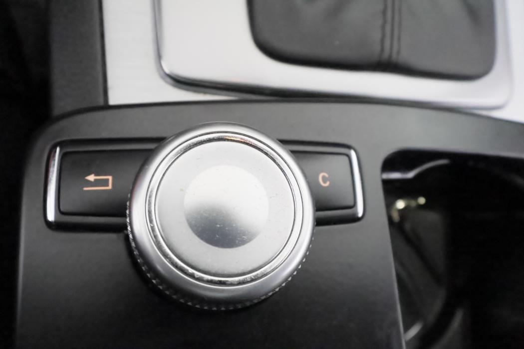 MERCEDES-BENZ C 2010