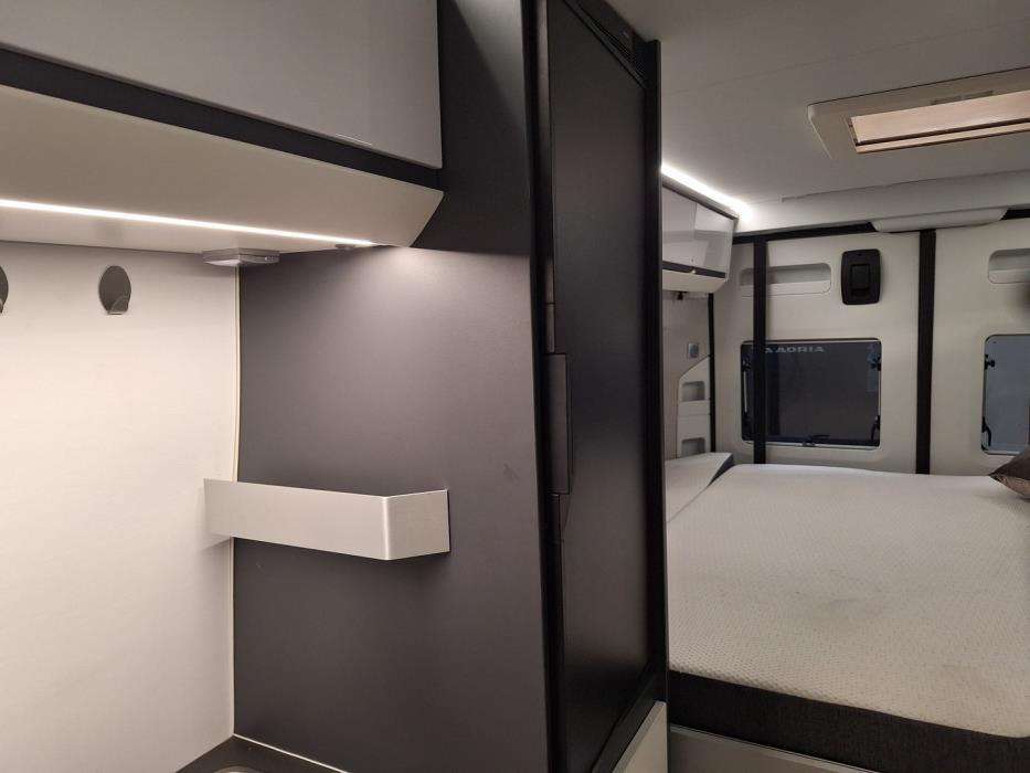 ADRIA TWIN 640 SGX 2021