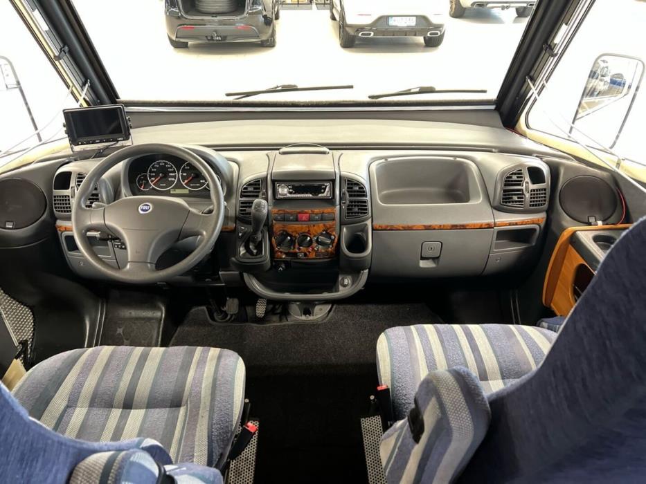 DETHLEFFS ADVANTAGE I 6501 B 2005