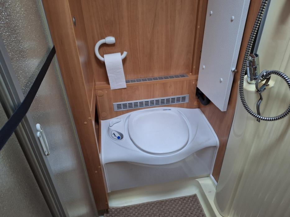 DETHLEFFS T 6901 Eighty 80 2011