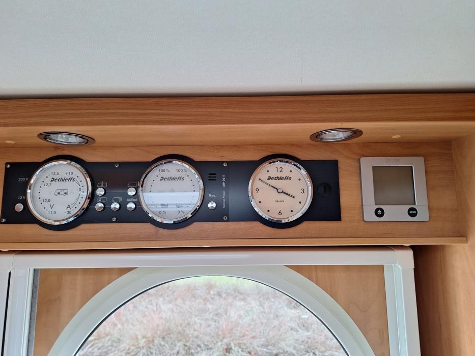 DETHLEFFS T 6901 Eighty 80 2011