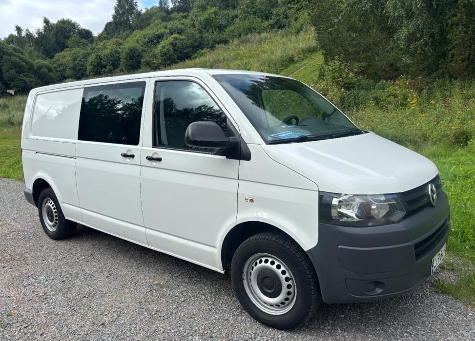VOLKSWAGEN Transporter 2011