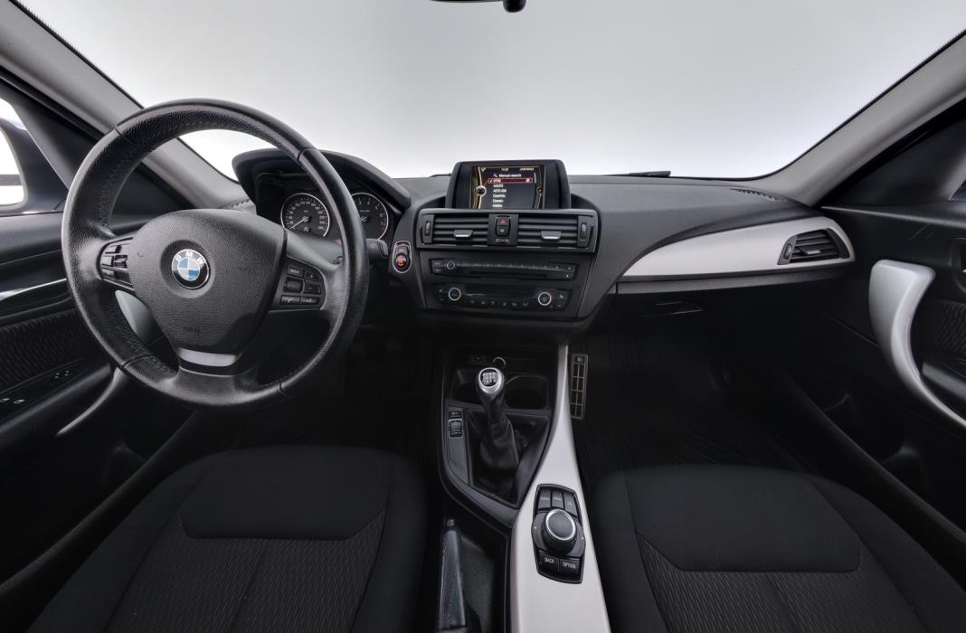 BMW 114 2013