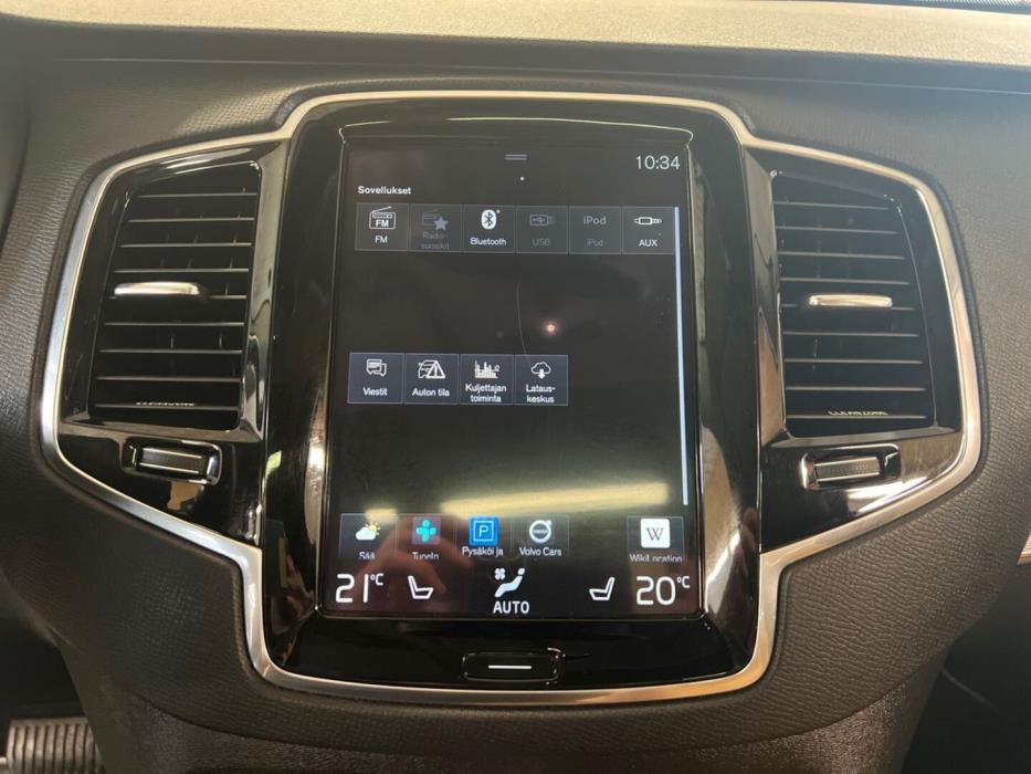 VOLVO XC90 2016