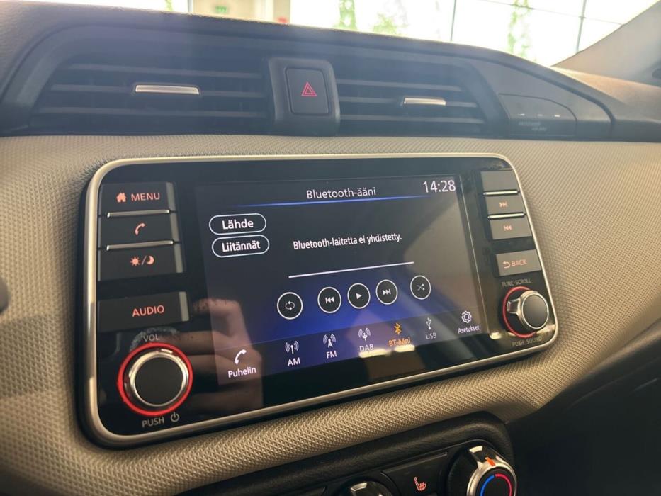 NISSAN Micra 2018