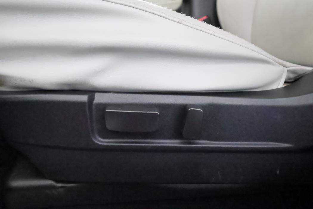 MITSUBISHI Outlander PHEV 2019