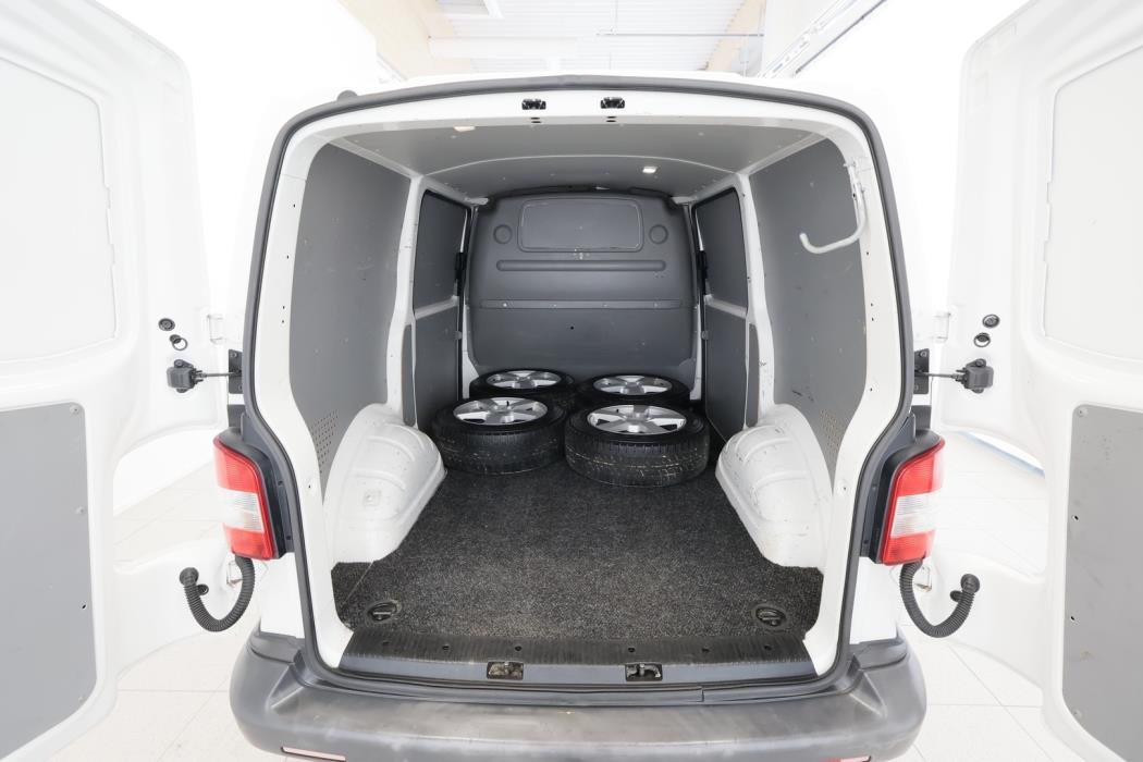 VOLKSWAGEN Transporter 2011