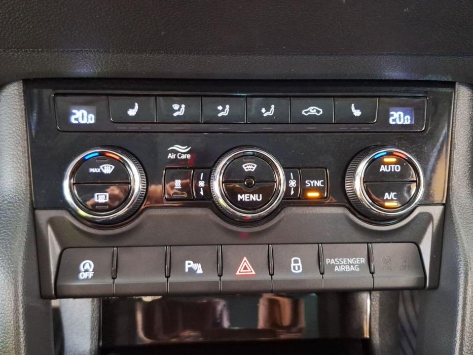SKODA Karoq 2020