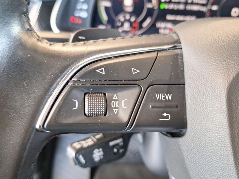 AUDI Q7 2016