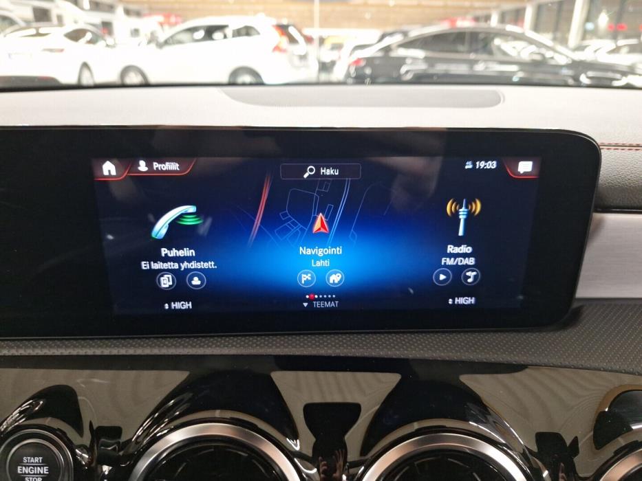 MERCEDES-BENZ CLA 2021