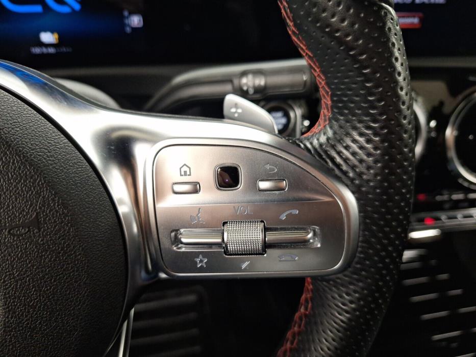 MERCEDES-BENZ CLA 2021