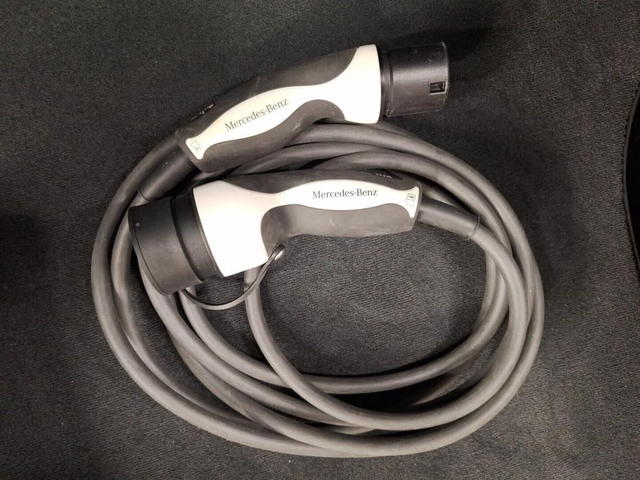 MERCEDES-BENZ CLA 2021