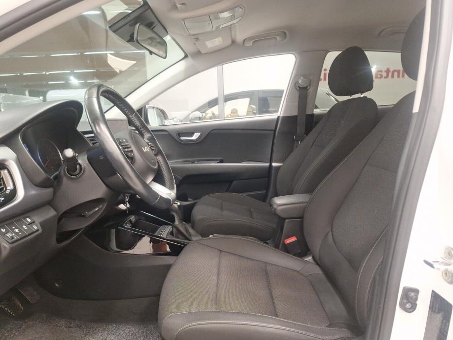 KIA Rio 2021