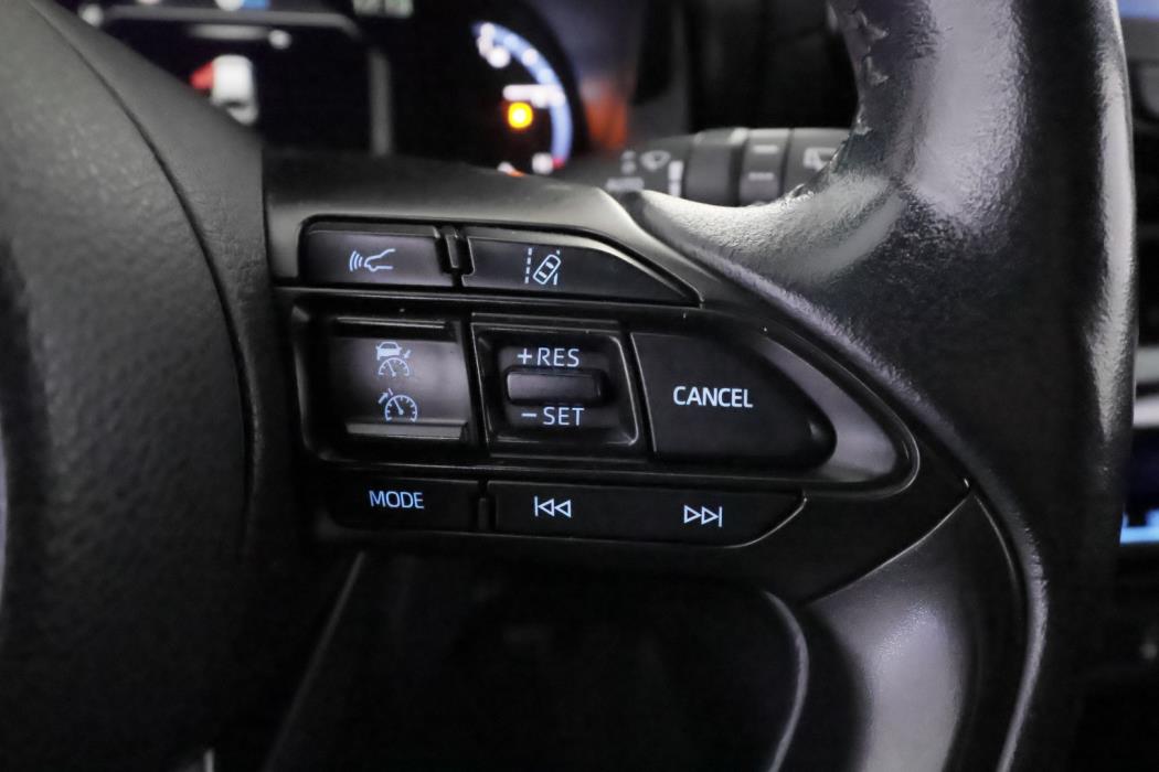 TOYOTA Yaris Cross 2022