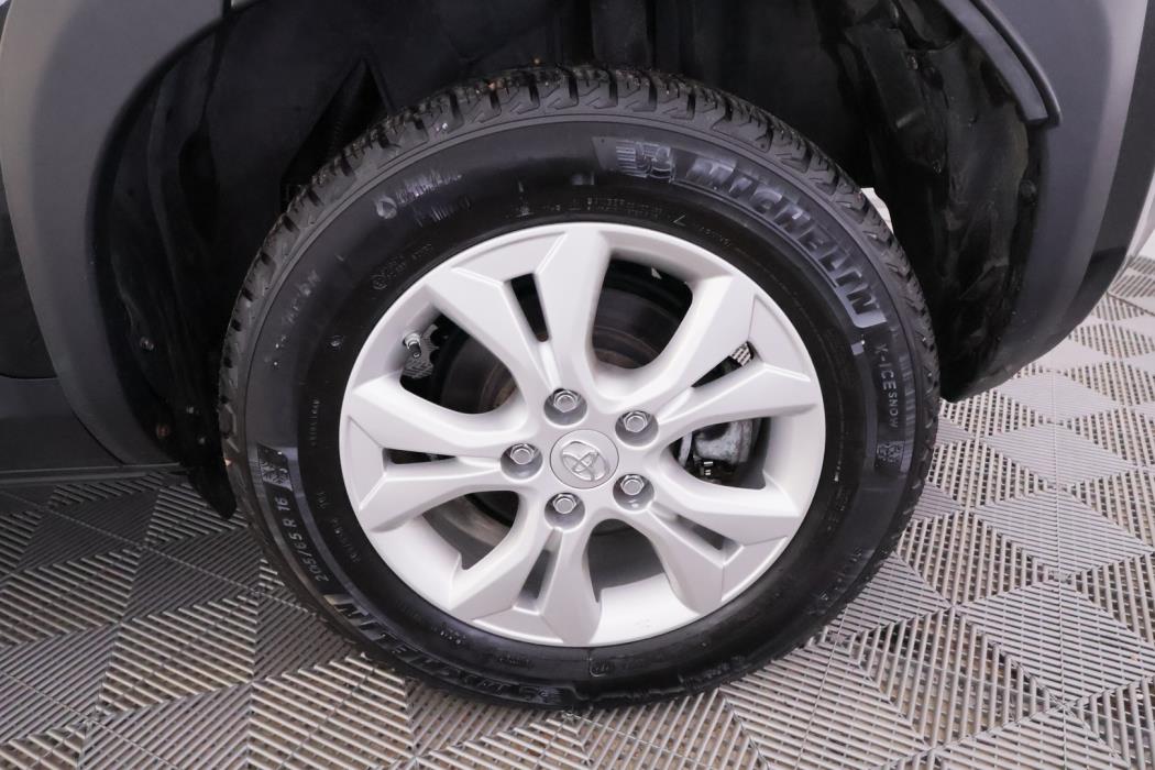 TOYOTA Yaris Cross 2022