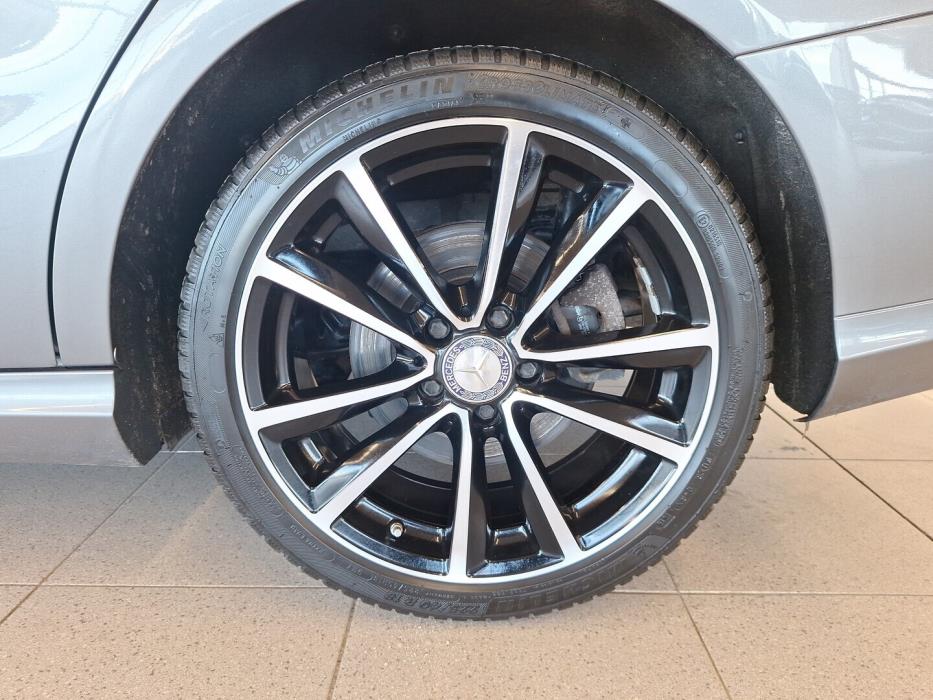 MERCEDES-BENZ CLA 2014