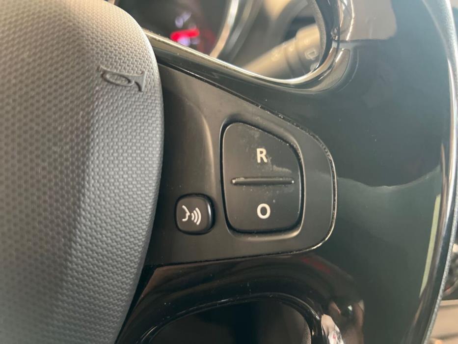 RENAULT Captur 2016
