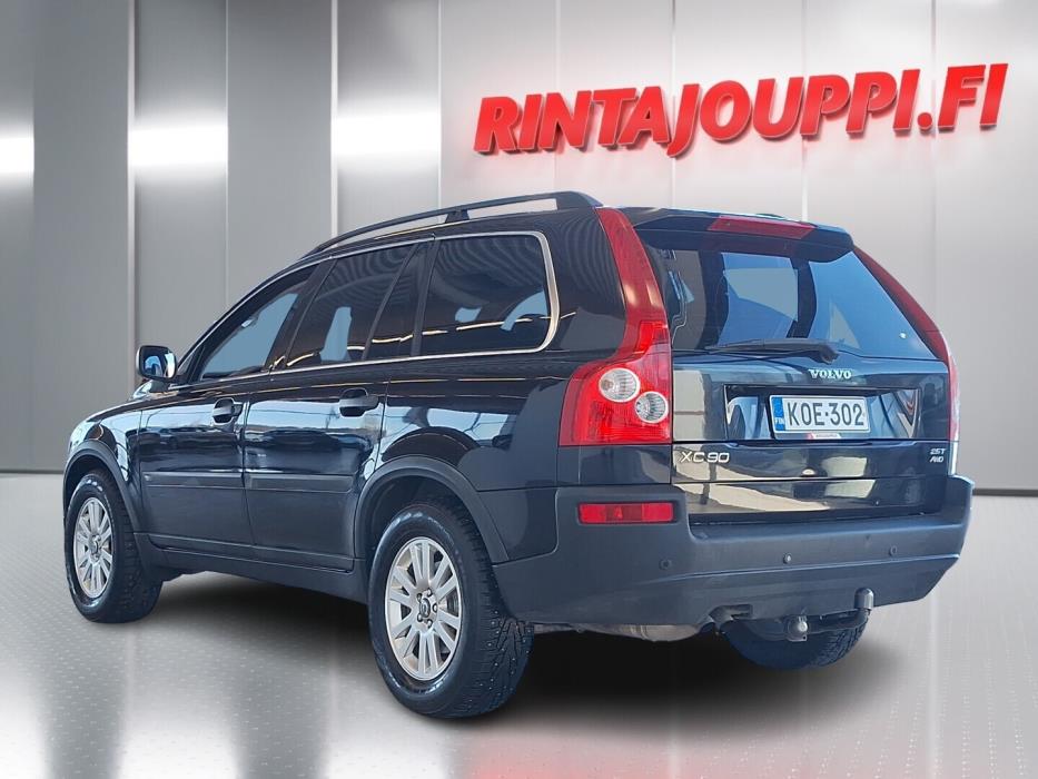 VOLVO XC90 2005