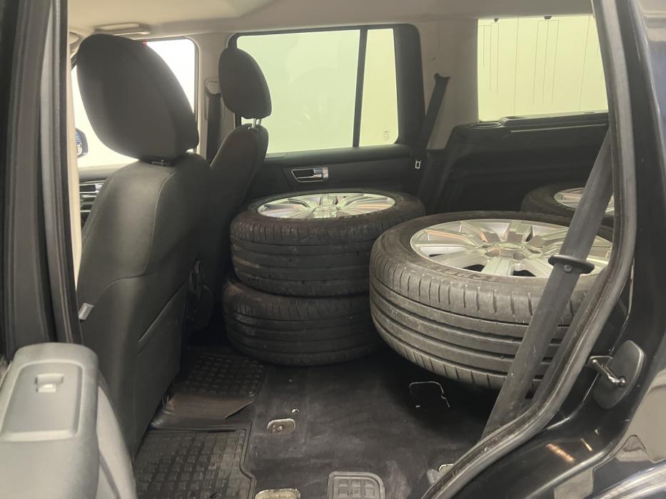 LAND ROVER Discovery 2016