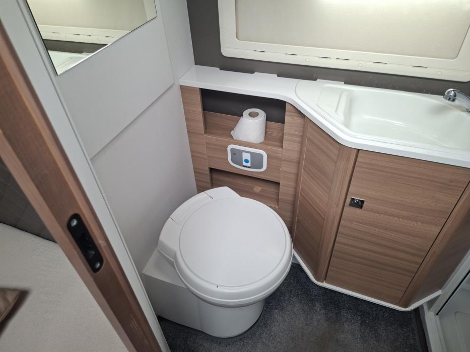 ADRIA Coral S 670SL Supreme Alde 2018