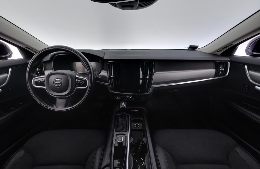 VOLVO V90 2018