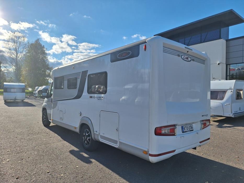 LMC T711 Cruiser Premium 2019