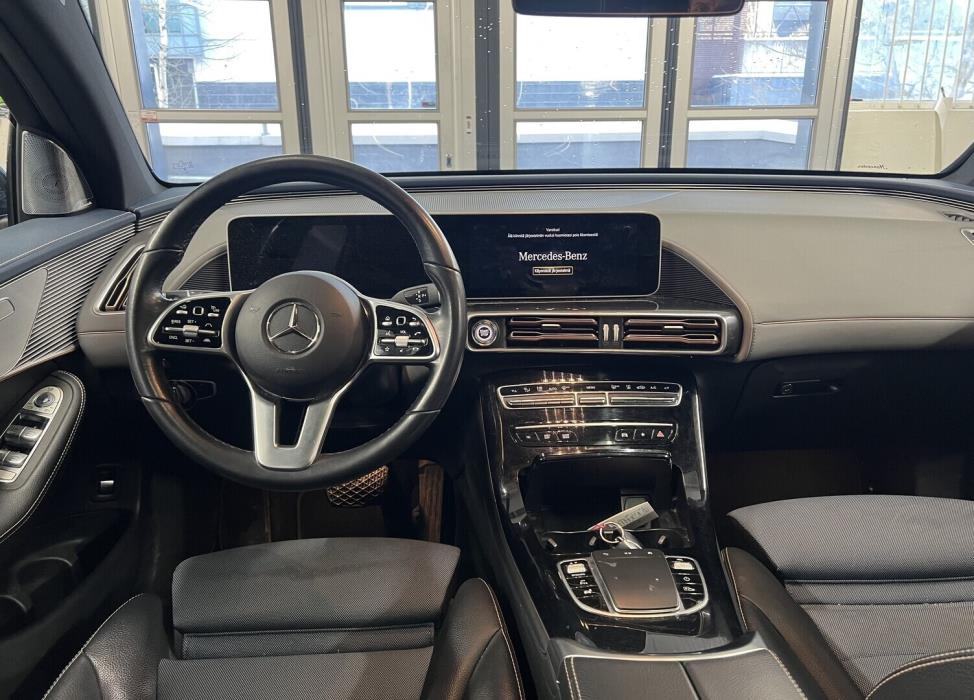 MERCEDES-BENZ EQC 2020