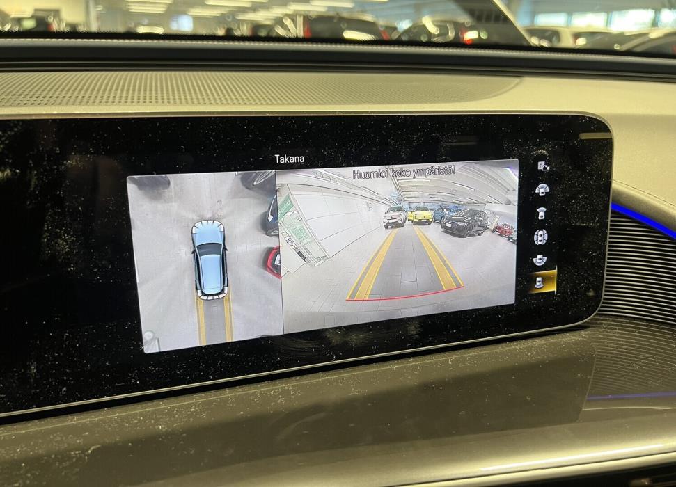 MERCEDES-BENZ EQC 2020