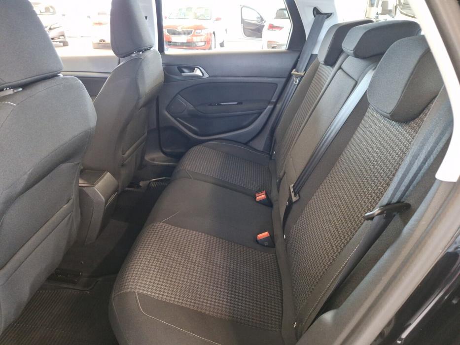 PEUGEOT 308 2021