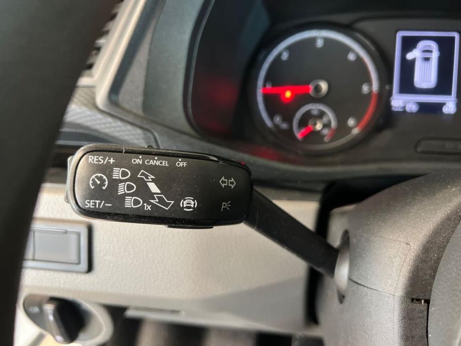 VOLKSWAGEN Transporter 2021