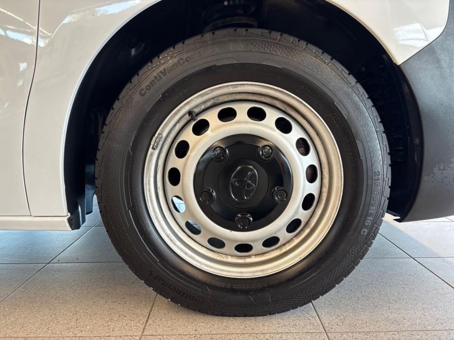 TOYOTA Proace 2023