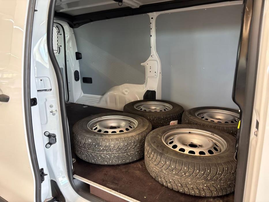 TOYOTA Proace 2023