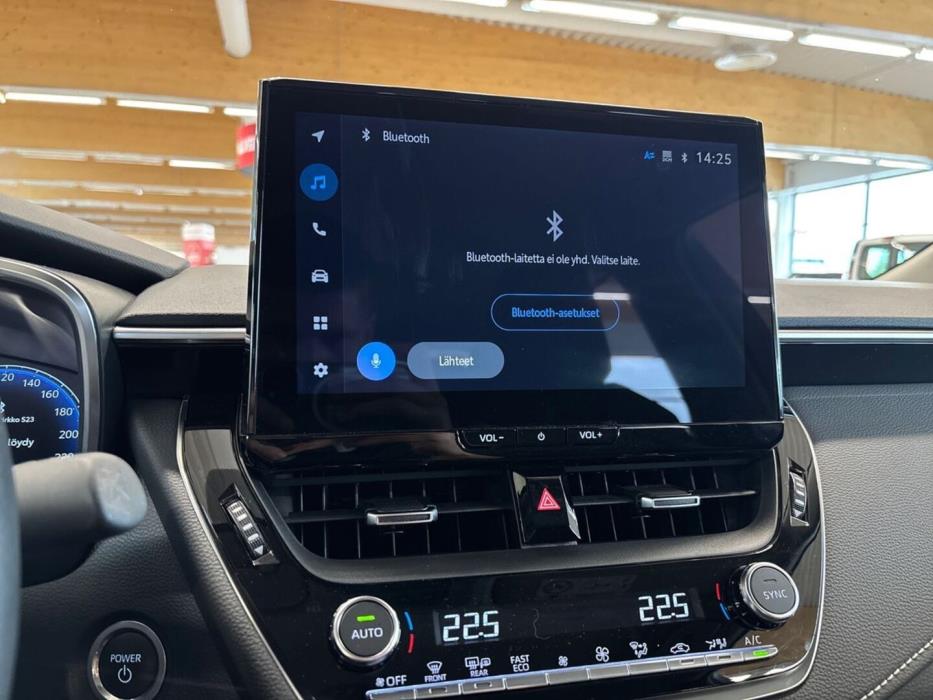 TOYOTA Corolla 2024