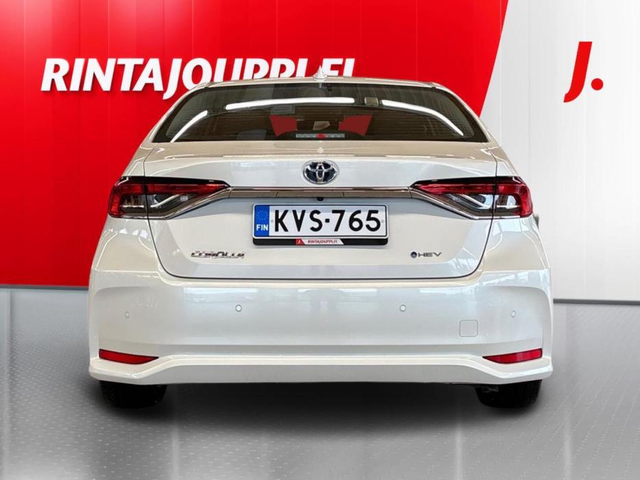 TOYOTA Corolla 2024