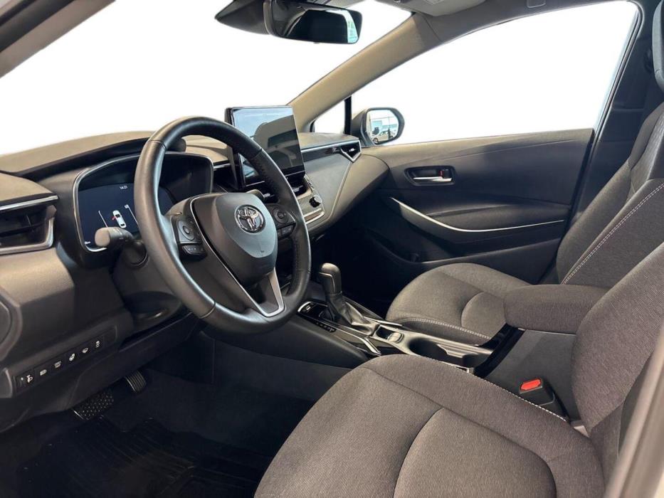 TOYOTA Corolla 2024
