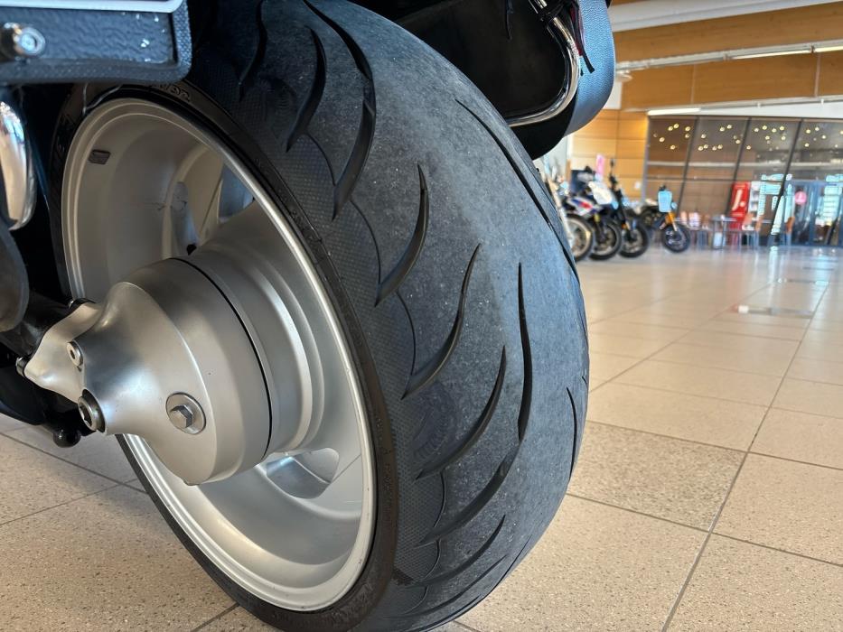 SUZUKI Intruder 2010