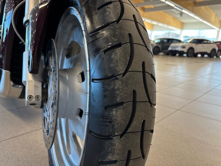 SUZUKI Intruder 2010