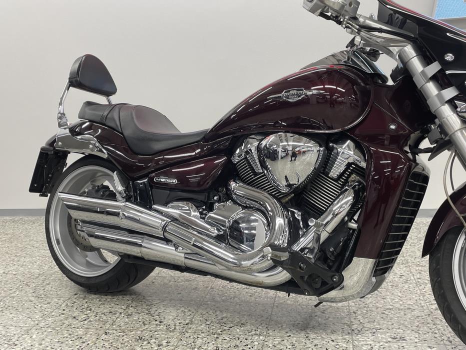 SUZUKI Intruder 2010