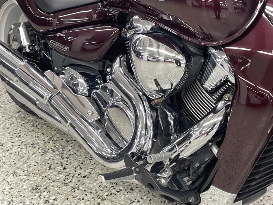 SUZUKI Intruder 2010