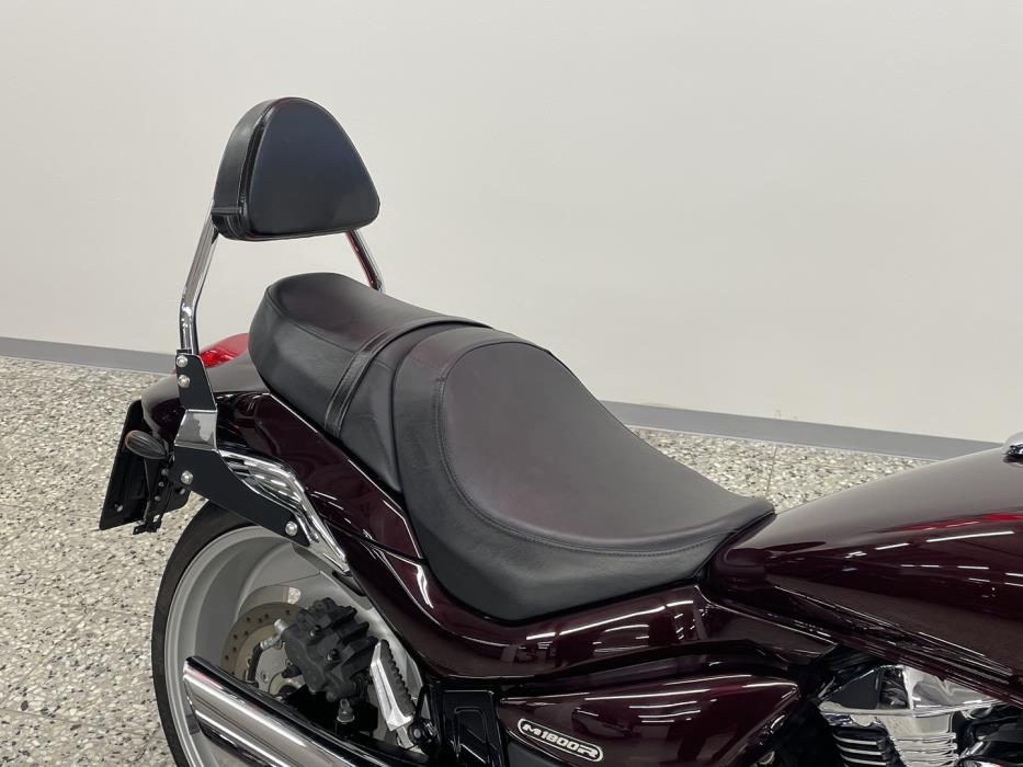 SUZUKI Intruder 2010